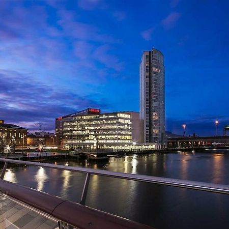 Luxury 2 Bedroom Apartment In Prime City Location Belfast Exteriör bild
