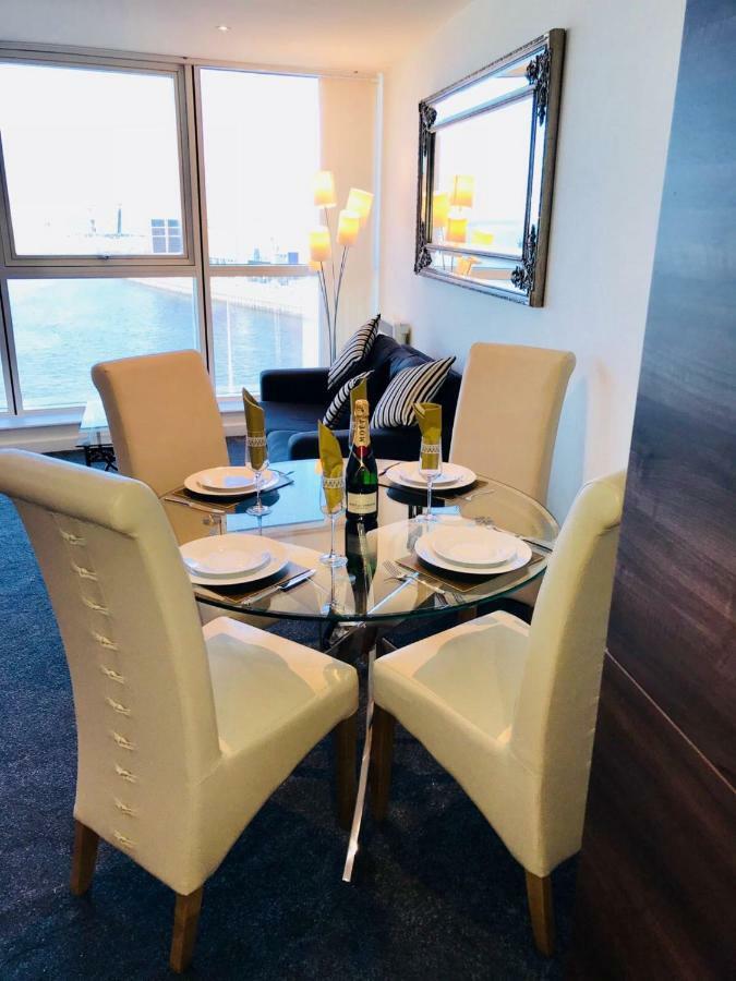 Luxury 2 Bedroom Apartment In Prime City Location Belfast Exteriör bild